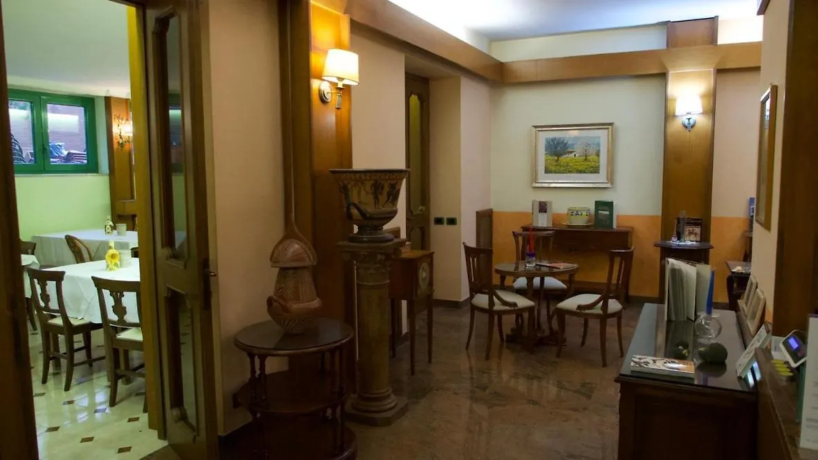**  Hotel Benedetto Rome Italie