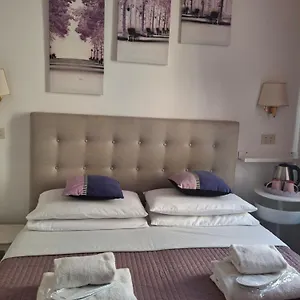 2* Отель Castelfidardo